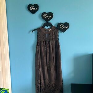 Juniors no boundaries gray crocheted sleeveless dress. Size 7 to 9.